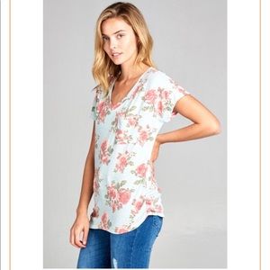 *CLEARANCE $5 * NEW Floral V Neck Short Sleeve Tee